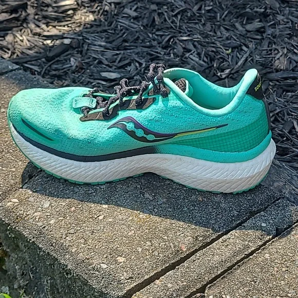 Saucony Triumph 19 W size 7 - Picture 5 of 14